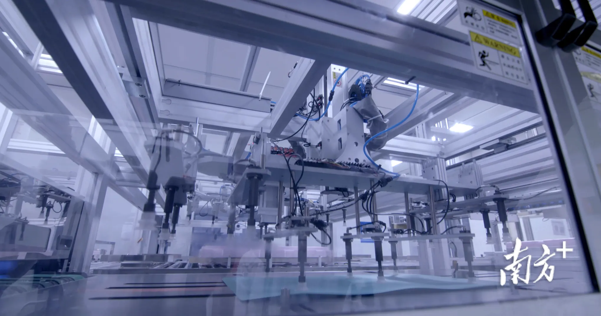 TCL李东生:对标世界一流,提升中国企业全球产业链的话语权