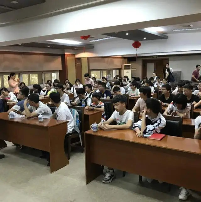 北京5天4晚科技研学全人培养课程—“加油！向未来”开始招募