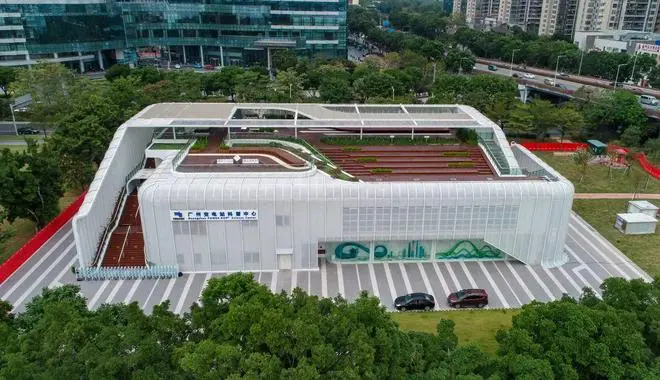 东莞市湖南湘潭商会第四届会长杨爱国