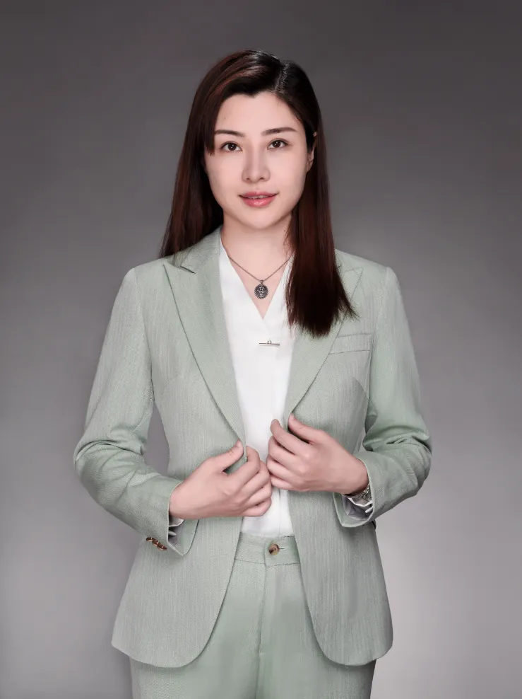 大湾区产教联盟特聘专家 王冠