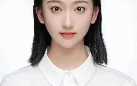 中戏播音第一，舞蹈出身，主学表演，网友：像景甜！