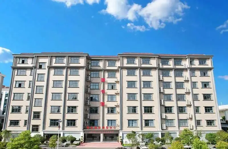大湾区产教联盟陈标新执行会长走访衡阳科技职业学院与湖南交通工程学院