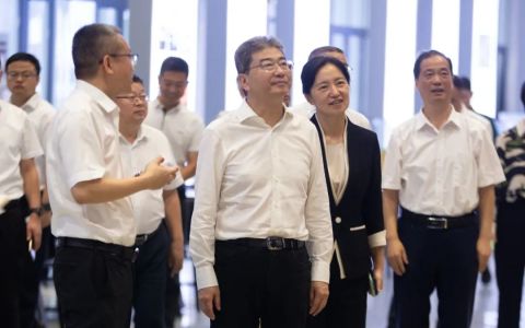 教育部副部長吳巖調(diào)研：高職院校要把產(chǎn)教融合作為職業(yè)教育發(fā)展的必由之路，深化現(xiàn)代職業(yè)教育體系建設改革