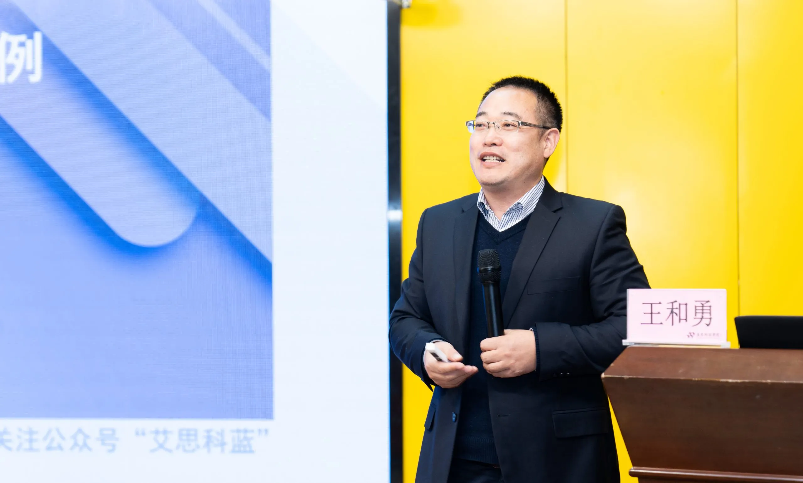 高水平論文難寫(xiě)難發(fā)？985大學(xué)教授來(lái)支招！