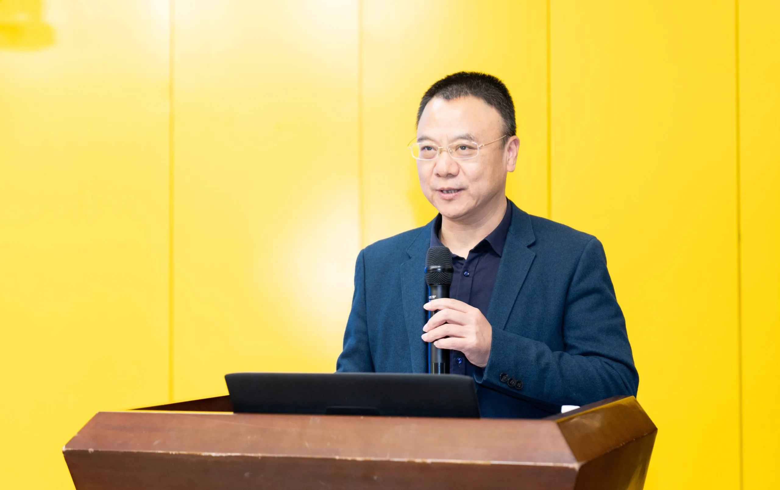 高水平論文難寫(xiě)難發(fā)？985大學(xué)教授來(lái)支招！