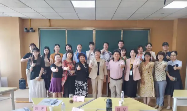 智慧点亮未来，文化铸就辉煌