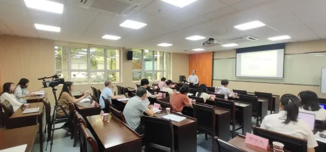 国培：论教师科研能力的提升