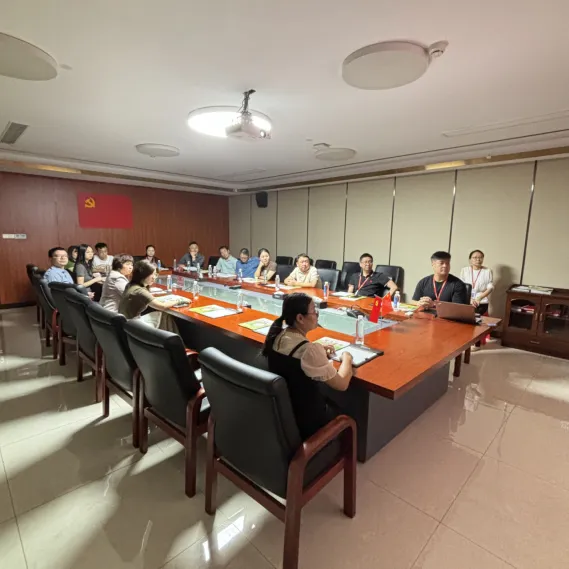 中职文化基础课负责人(国培)赴东莞盟大集团参观交流