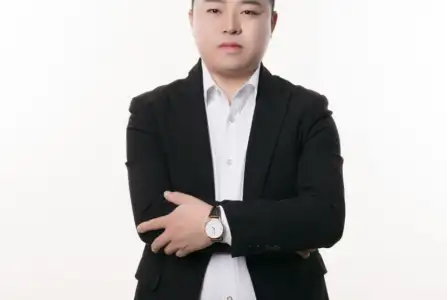 上善若水传大爱  热心公益三春暖