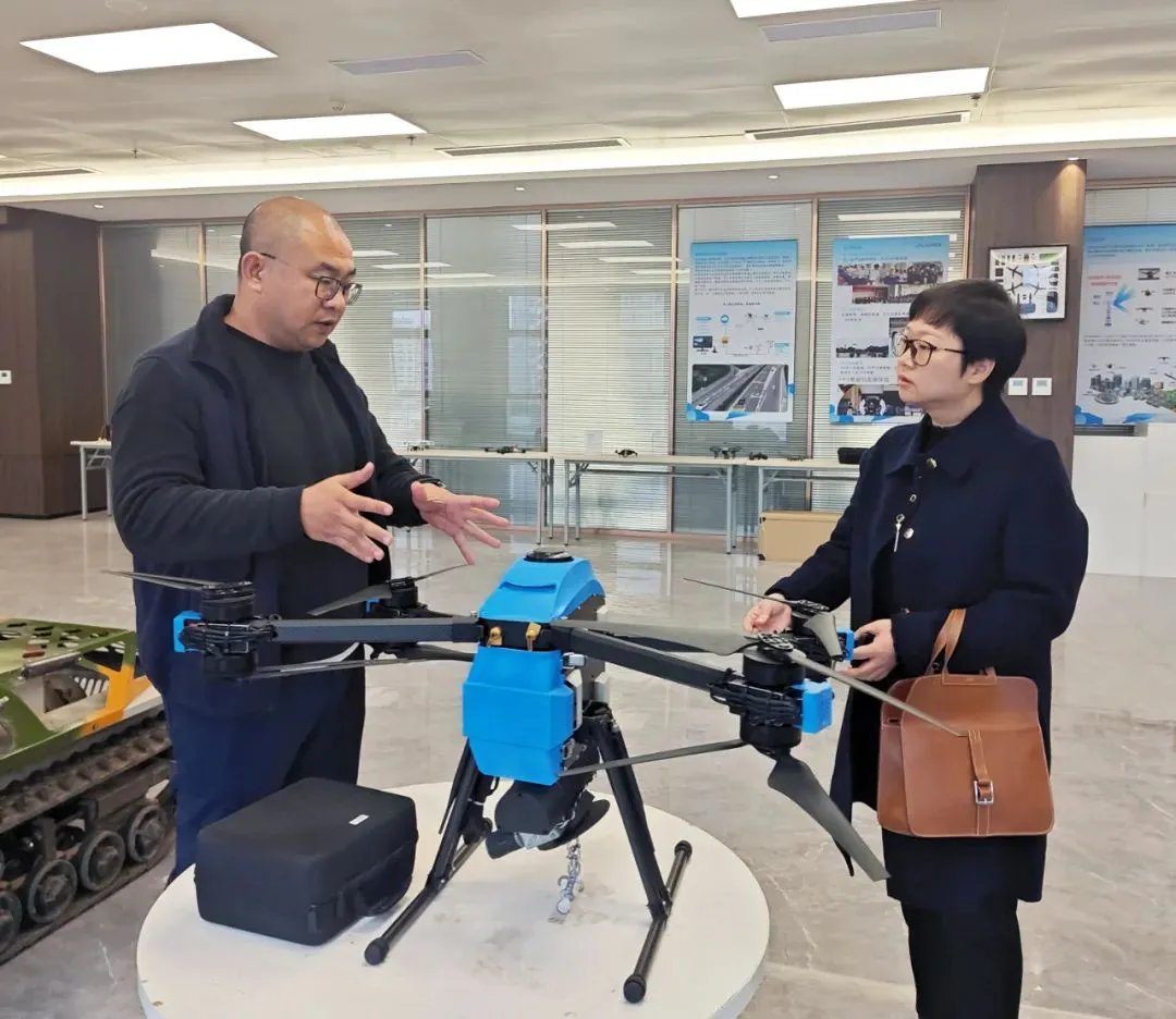 全国智能飞行器产教融合共同体走进云间科技