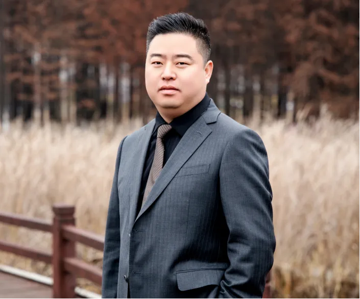 秉持信念,铸就卓越