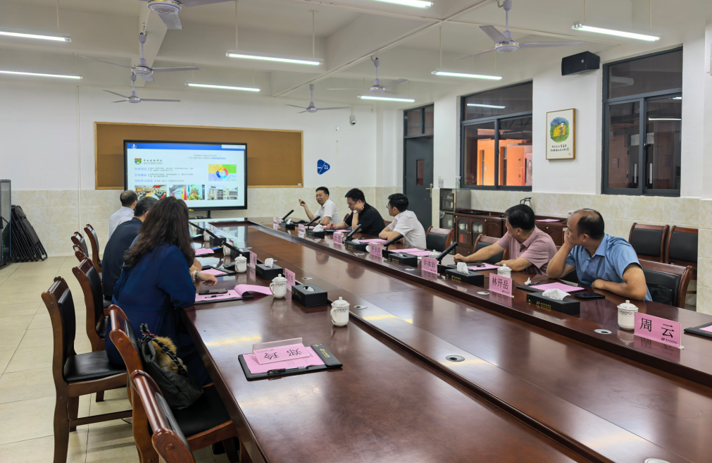 惠州市工程师学会赴广东科技学院调研交流