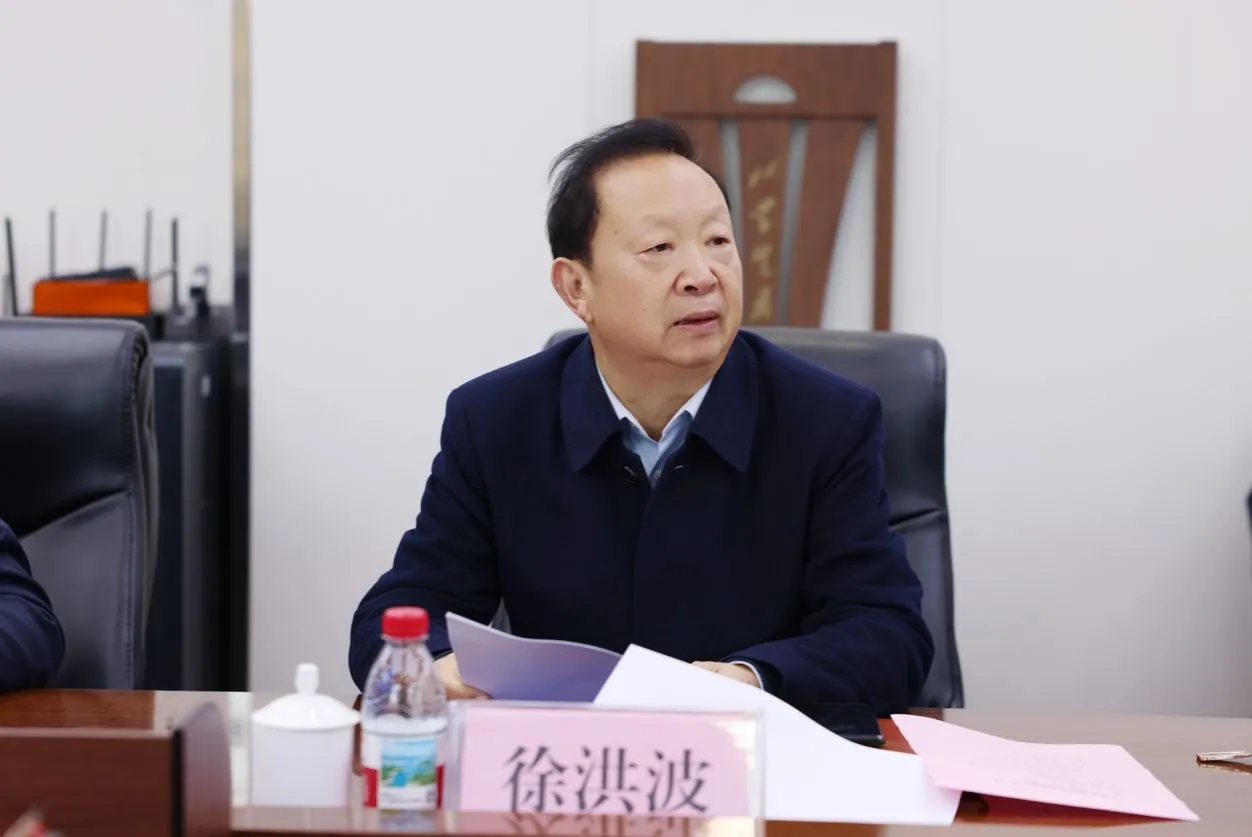 郑州市副市长李凤芝到郑州城市职业学院作思政报告