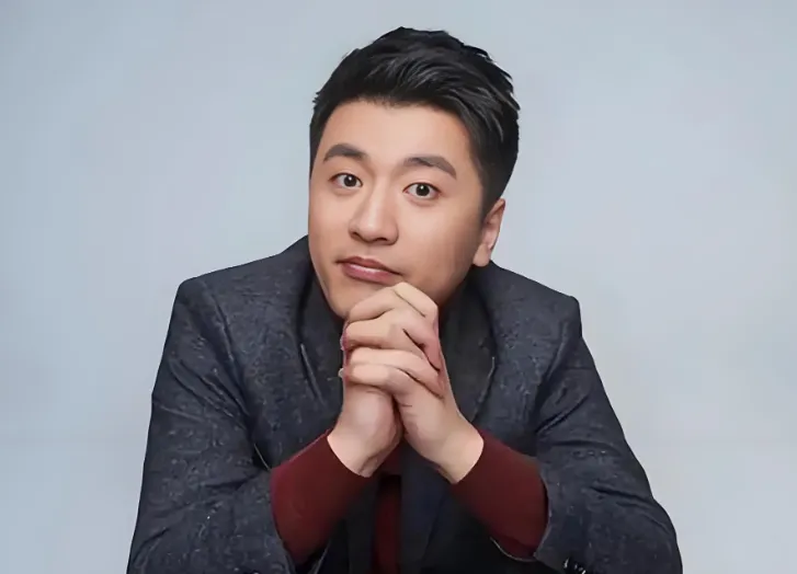 特刊|他在替那些‘没伞的孩子’拼命奔跑——致张雪峰：一个不说漂亮话的人