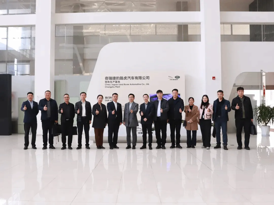 鄭州城市職業(yè)學(xué)院校長(zhǎng)帶隊(duì)走進(jìn)500強(qiáng)，打通畢業(yè)生就業(yè)“最后一公里”