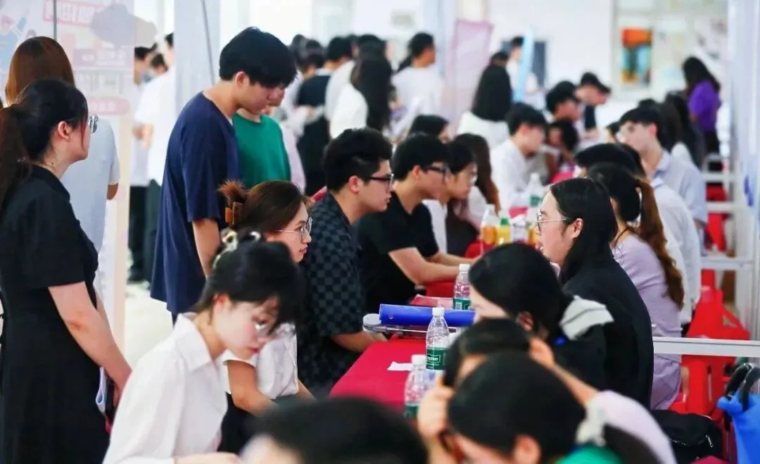 “專升本”到“本升?！保寒a(chǎn)教融合才是大學(xué)自救之路
