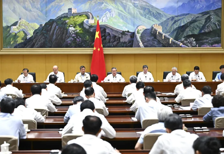 产业主动入局、产学研加速重构:从前沿资讯看新时代产教融合的变革风向