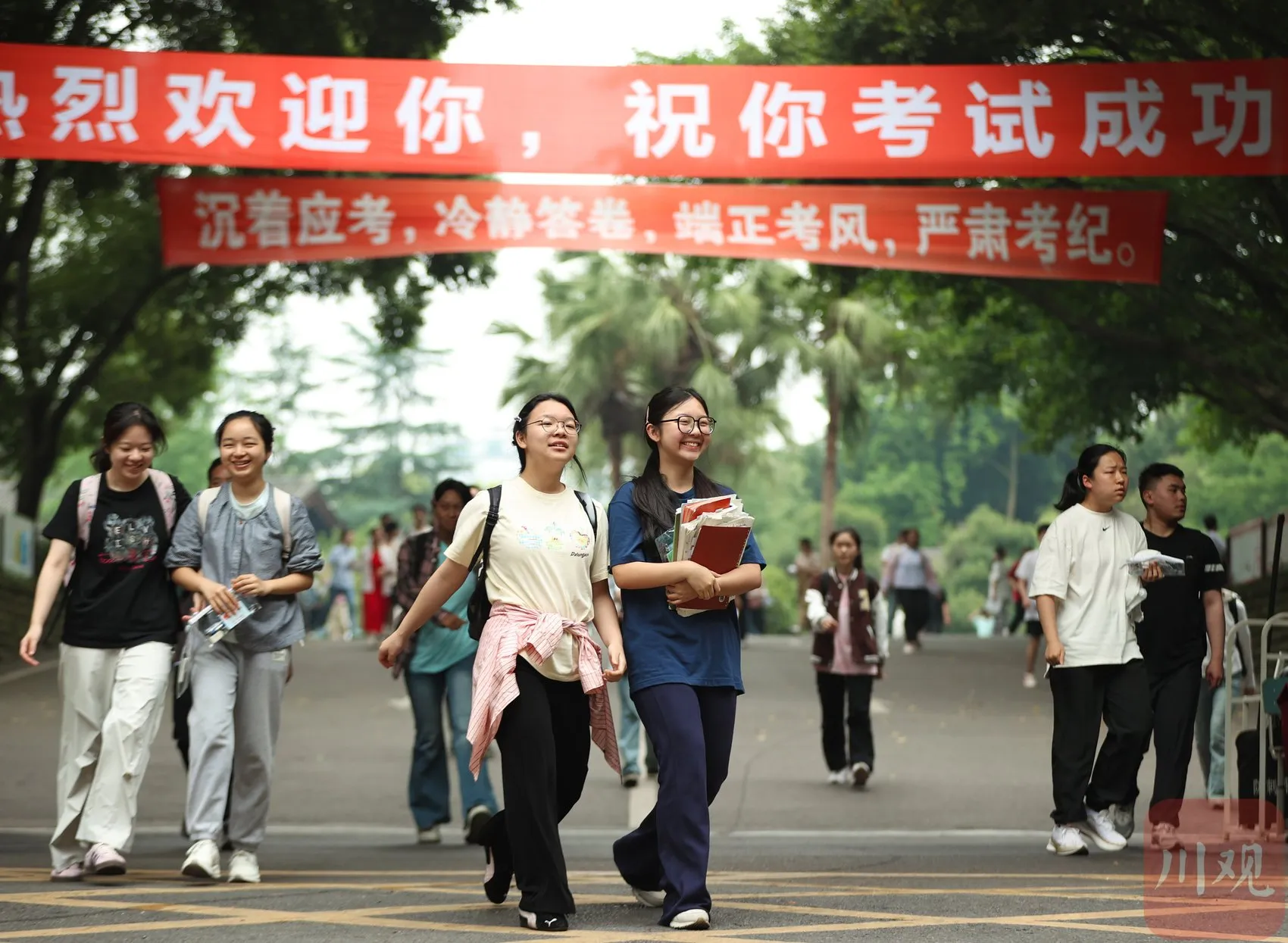 多院校千人大扩招：公办院校大幅扩容，民办高教迎来深度洗牌