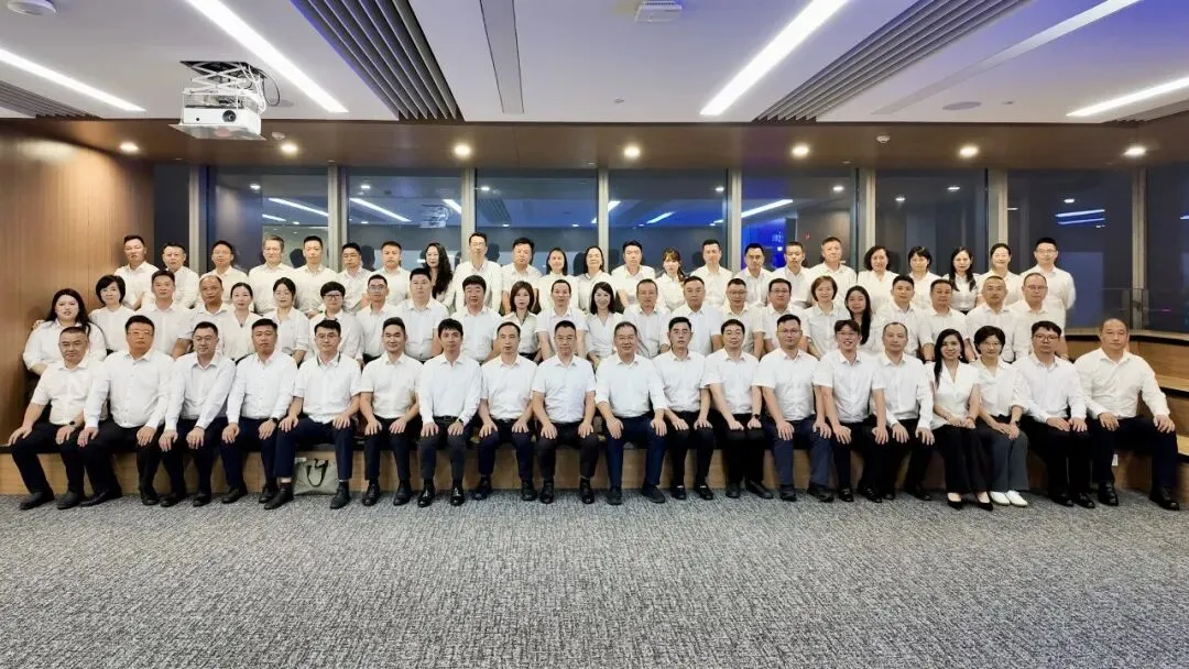 湘聚复盘蓄力,剑指全年胜局——广东博思云科教技术有限公司召开2026年上半年工作总结会暨三季度第一次月度工作会议